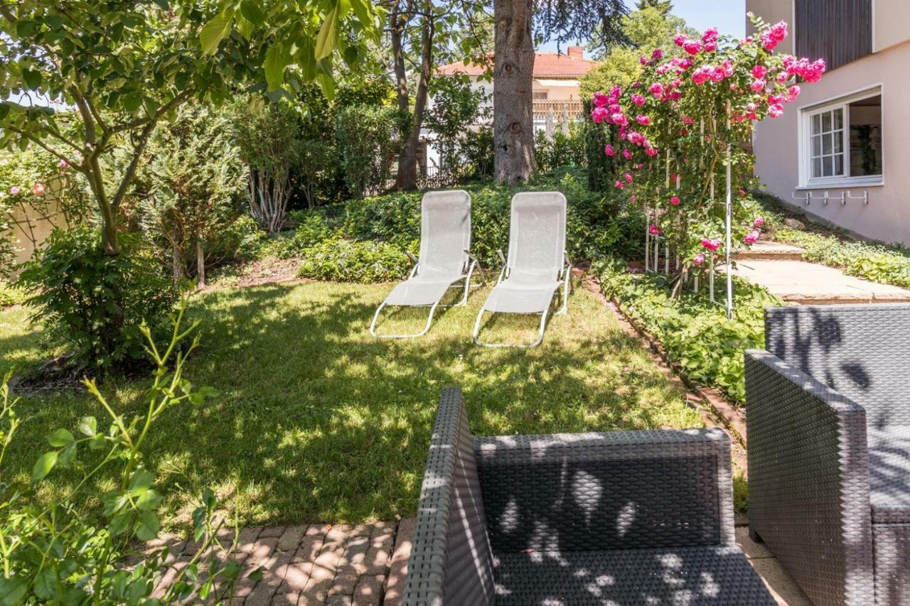 Villa-Doerr 100 M² + 1500M² Garten Woerrstadt Екстер'єр фото